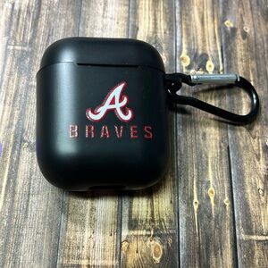 5for$10 A Braves Black AirPod One And Two Case Accessories NWT